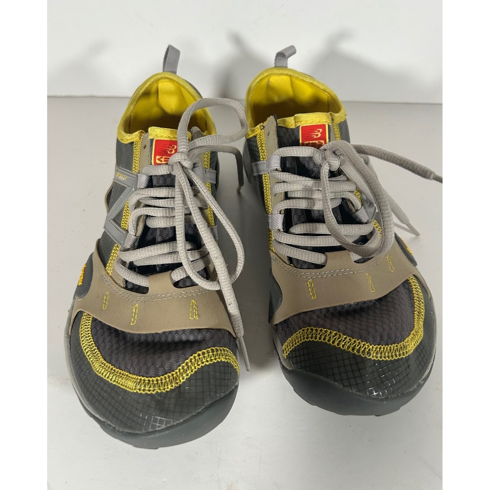 New Balance Minimus WT10GR Womens Trail Running Shoes Grey Yellow Vibram Size 7